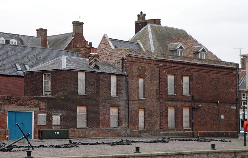 KLF • View topic 1 Kings Streetbuilding behind "Sowerbys"help with